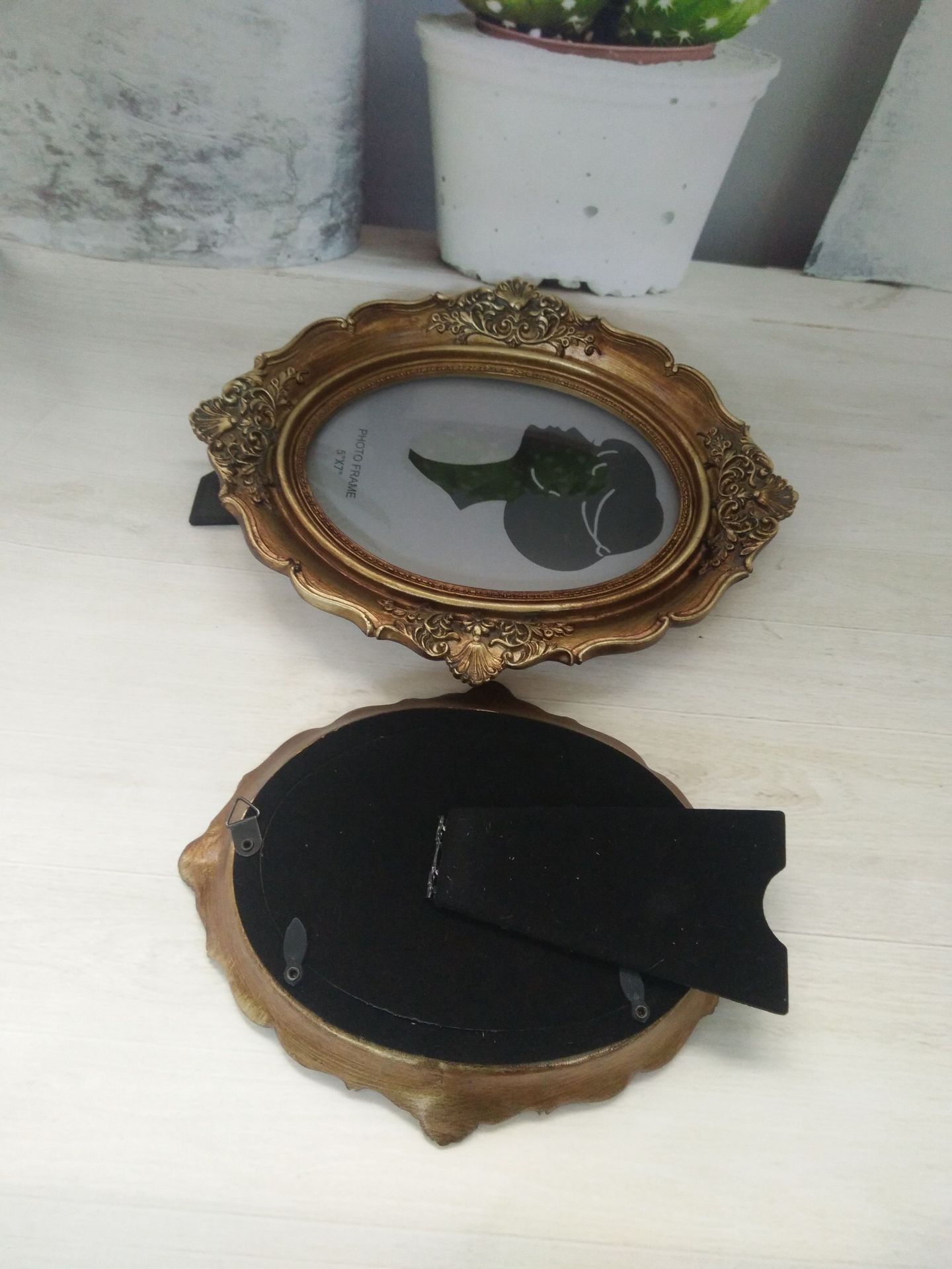 Oval Decoration Photo Frame Li - Resin Art Photo Frame review and price